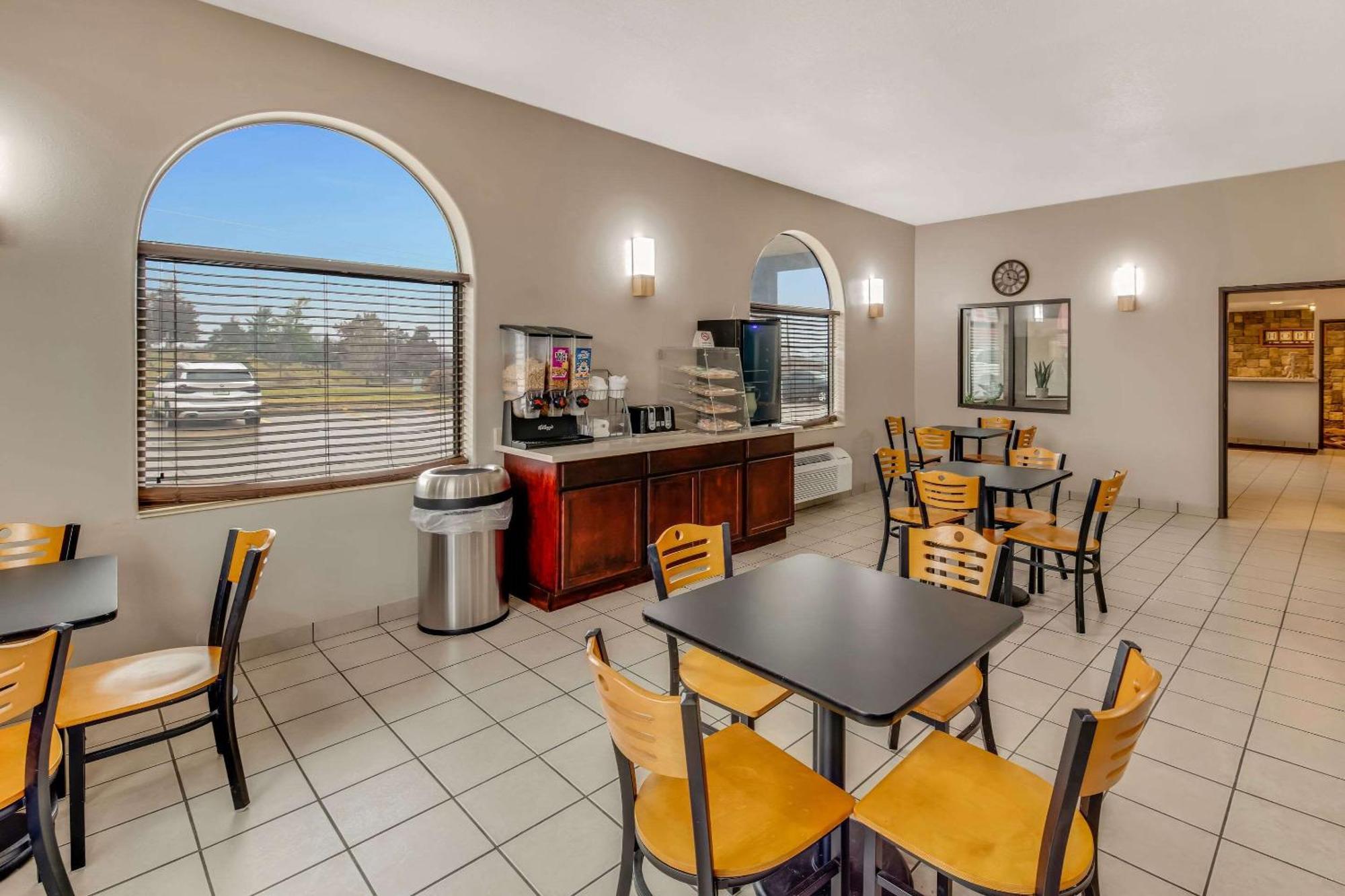 Rodeway Inn Red Oak Dış mekan fotoğraf